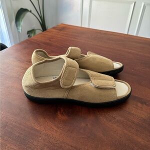 Microsuede Open Toe Sandal Slippers Comfortable Adjustable straps Womens Large
